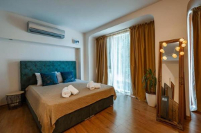 Cozy studio with FRENCH WINDOWS, Plovdiv